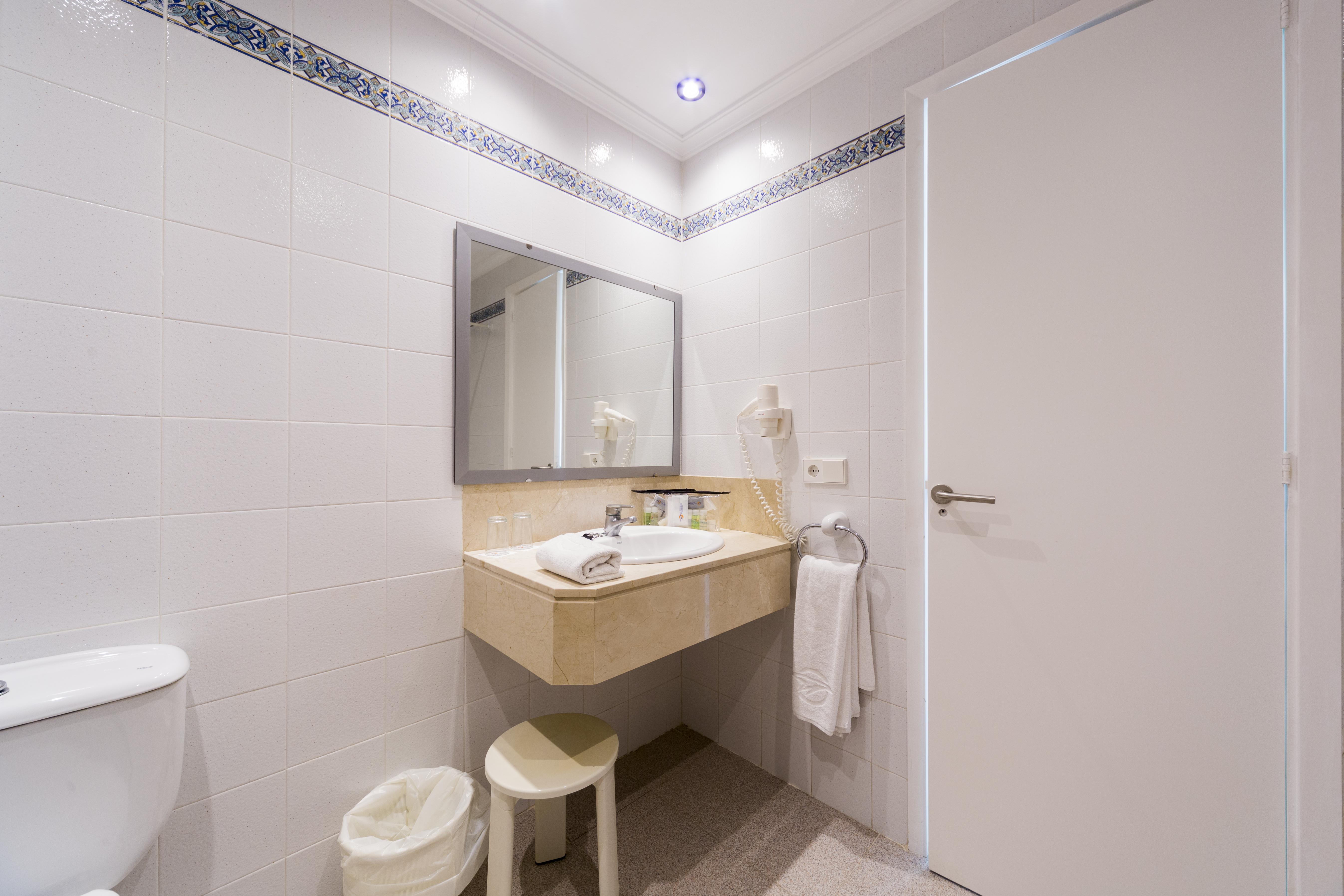 Globales Cala'N Blanes Hotel Cala'N Blanes  Luaran gambar