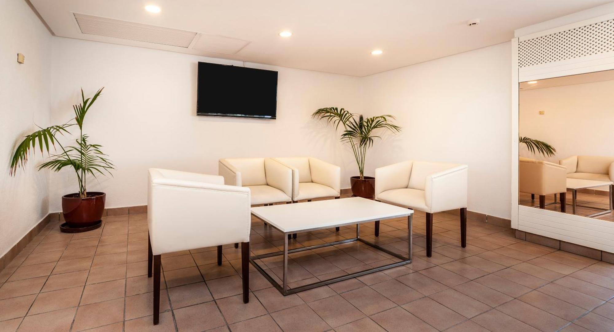 Globales Cala'N Blanes Hotel Cala'N Blanes  Luaran gambar